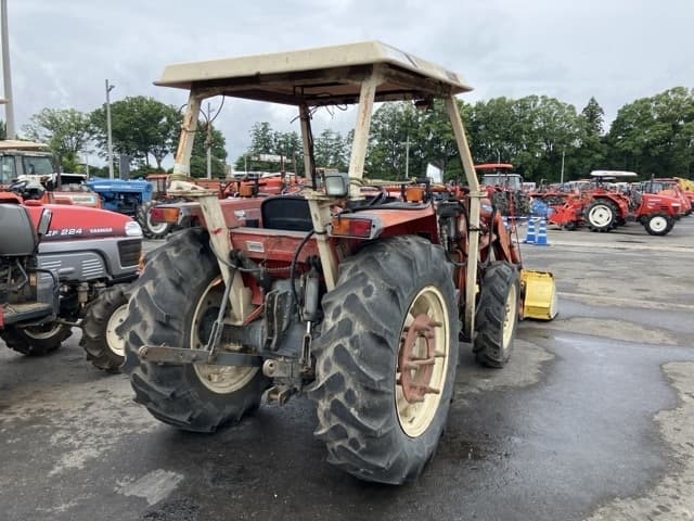 Tractor — Auction (lot 8451-1308)