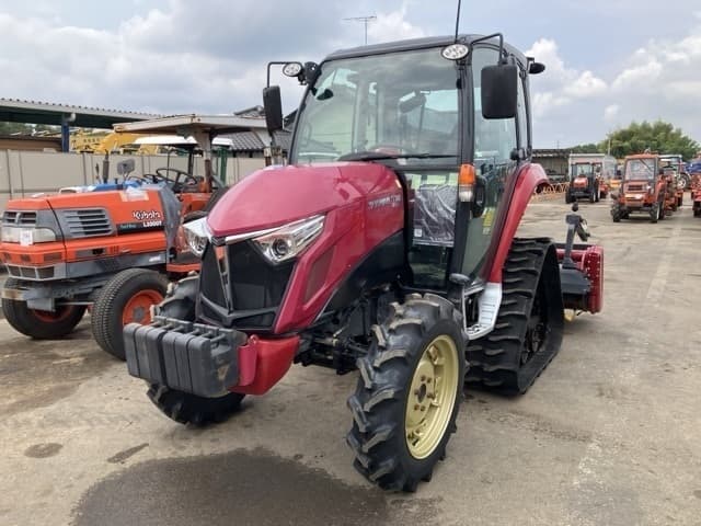 Tractor — Auction (lot 8451-1318)