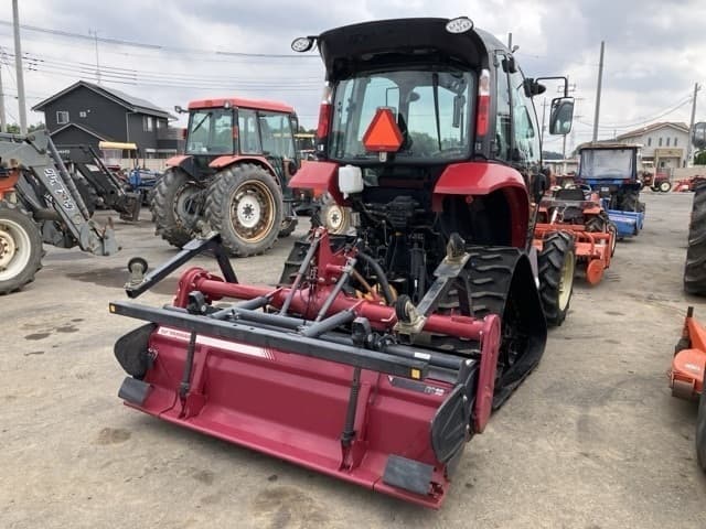 Tractor — Auction (lot 8451-1318)