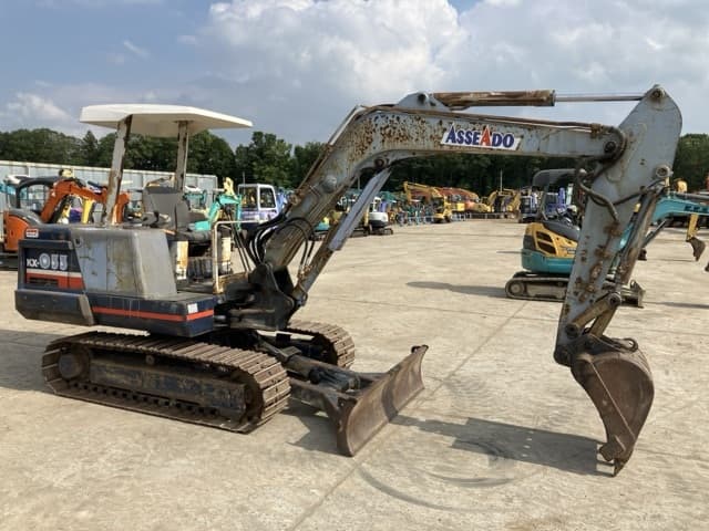 MINI EXCAVATOR — Auction (lot 8451-141)