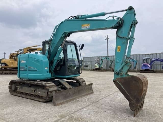 EXCAVATOR — Auction (lot 8451-145)