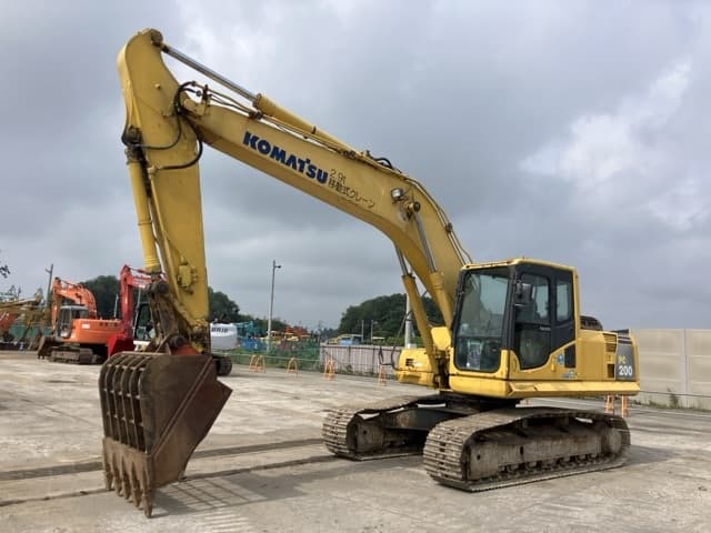 EXCAVATOR — Auction (lot 8451-15)
