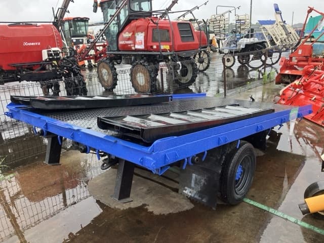 TRAILER — Auction (lot 8451-1523)