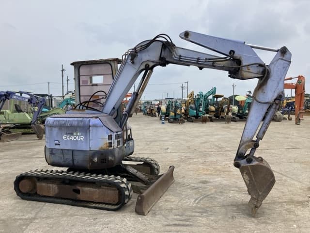 MINI EXCAVATOR — Auction (lot 8451-155)