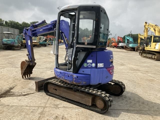 MINI EXCAVATOR — Auction (lot 8451-16)