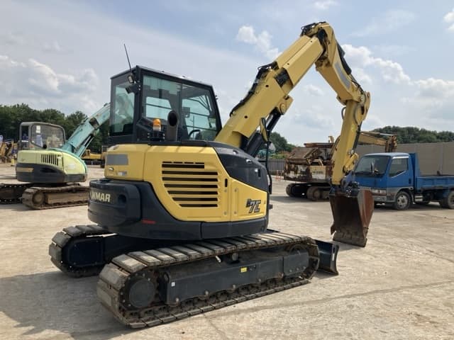 EXCAVATOR — Auction (lot 8451-162)