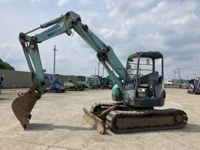 EXCAVATOR — Auction (lot 8451-163)