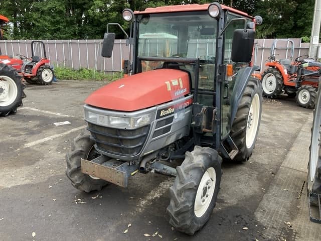 Tractor — Auction (lot 8451-1801)