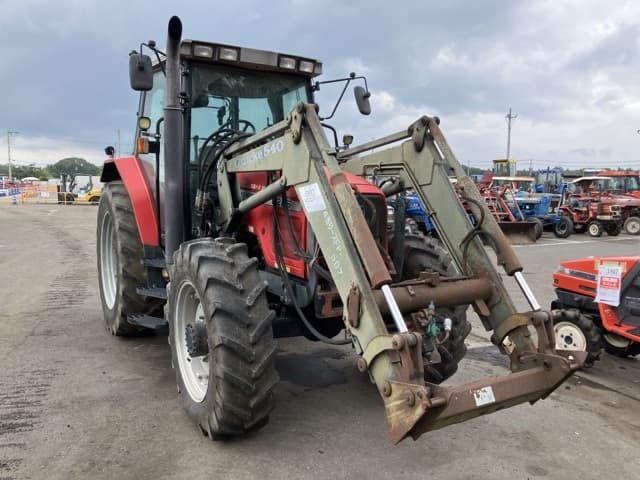 Tractor — Auction (lot 8451-1802)