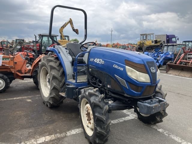 Tractor — Auction (lot 8451-1804)