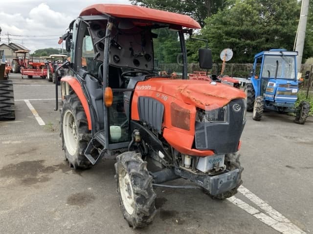 Tractor — Auction (lot 8451-1806)
