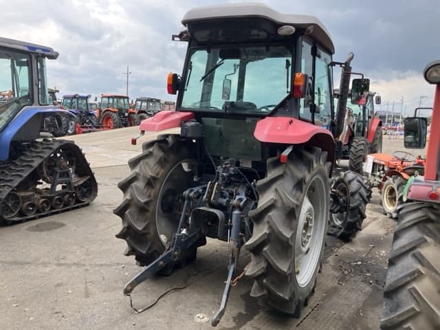Tractor — Auction (lot 8451-1811)