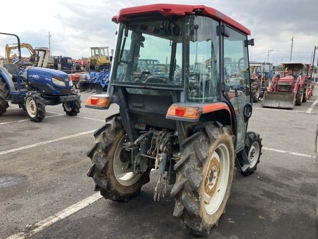 Tractor — Auction (lot 8451-1812)