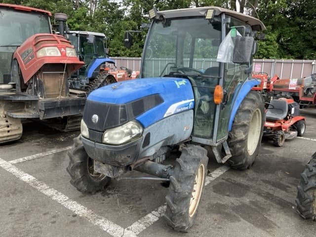 Tractor — Auction (lot 8451-1817)