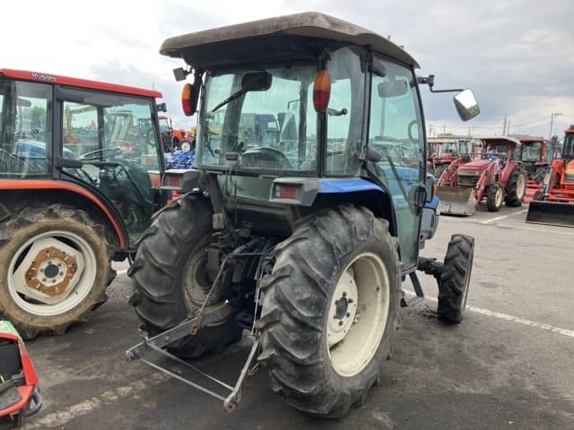 Tractor — Auction (lot 8451-1817)