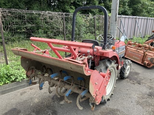 Tractor — Auction (lot 8451-1818)