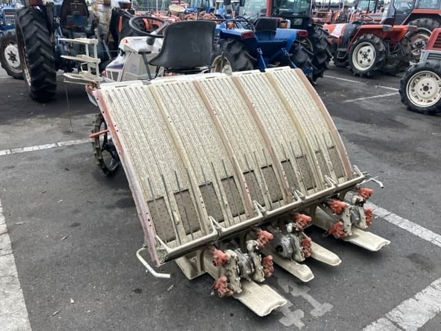 RICE TRANSPLANTER — Auction (lot 8451-1828)
