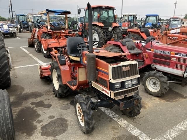Tractor — Auction (lot 8451-1835)