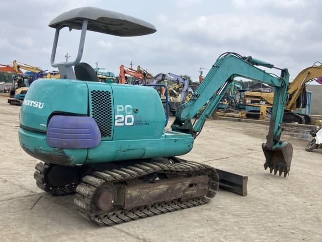 MINI EXCAVATOR — Auction (lot 8451-184)