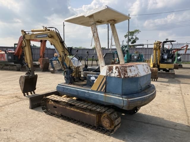 MINI EXCAVATOR — Auction (lot 8451-188)