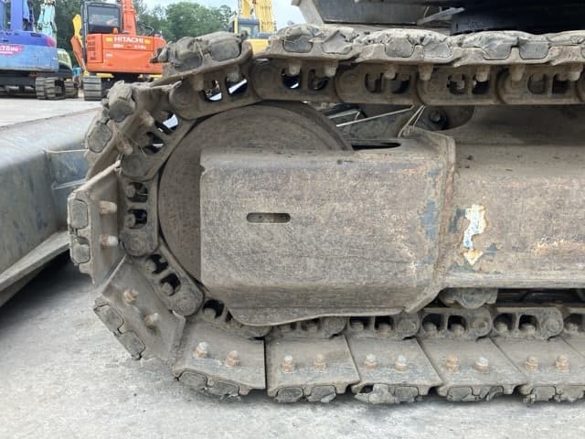 EXCAVATOR — Auction (lot 8451-189)