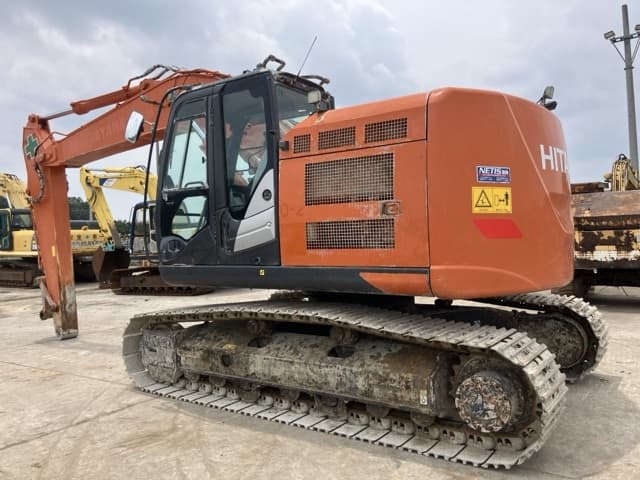 EXCAVATOR — Auction (lot 8451-199)
