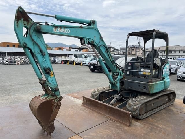 MINI EXCAVATOR — Auction (lot 8451-20001)