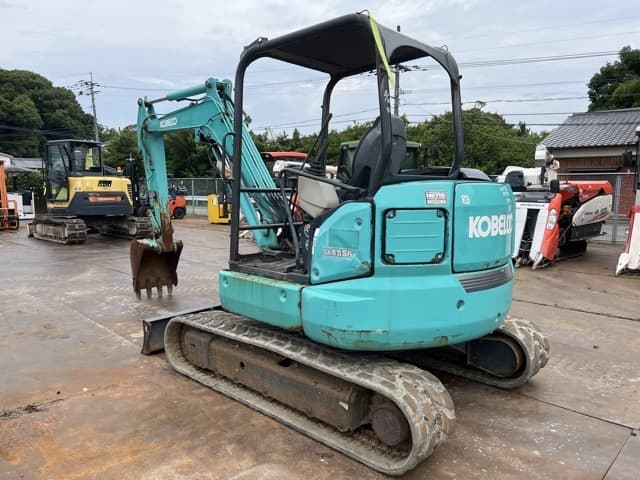 MINI EXCAVATOR — Auction (lot 8451-20002)