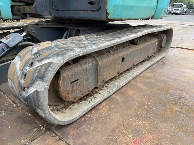MINI EXCAVATOR — Auction (lot 8451-20002)