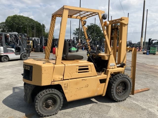Forklift — Auction (lot 8451-2002)
