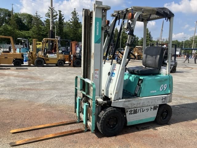 Battery Forklift — Auction (lot 8451-2005)