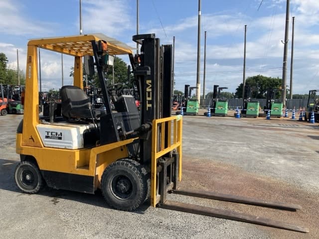 Forklift — Auction (lot 8451-2008)