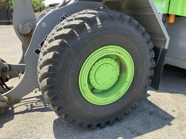 WHEEL LOADER — Auction (lot 8451-201)