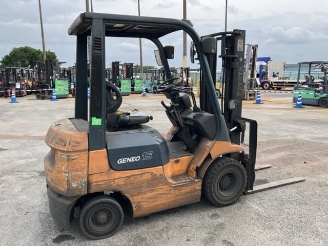 Forklift — Auction (lot 8451-2036)