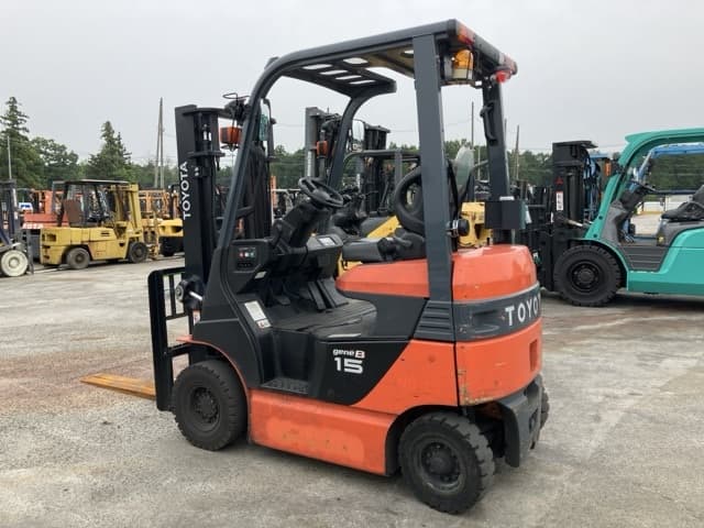 Battery Forklift — Auction (lot 8451-2038)