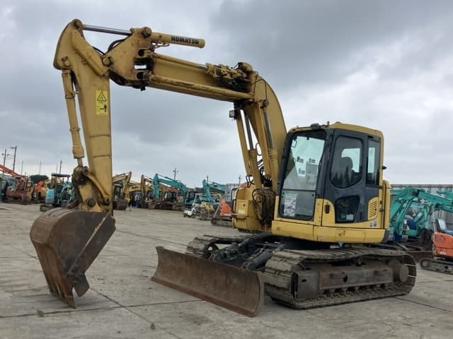 EXCAVATOR — Auction (lot 8451-204)