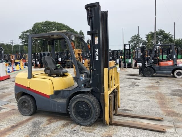 Forklift — Auction (lot 8451-2047)