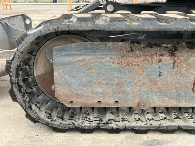 MINI EXCAVATOR — Auction (lot 8451-205)