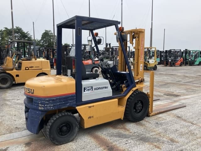 Forklift — Auction (lot 8451-2050)