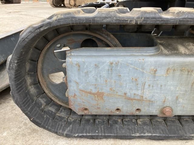 MINI EXCAVATOR — Auction (lot 8451-206)