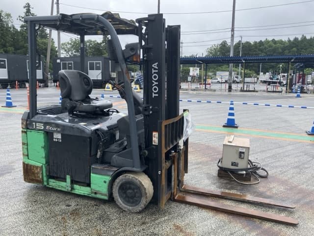 Battery Forklift — Auction (lot 8451-2060)