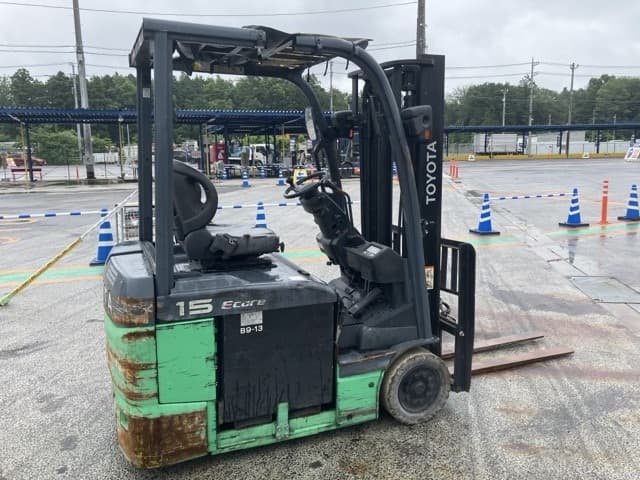 Battery Forklift — Auction (lot 8451-2060)