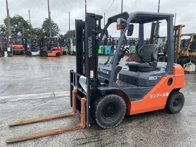 Forklift — Auction (lot 8451-2062)