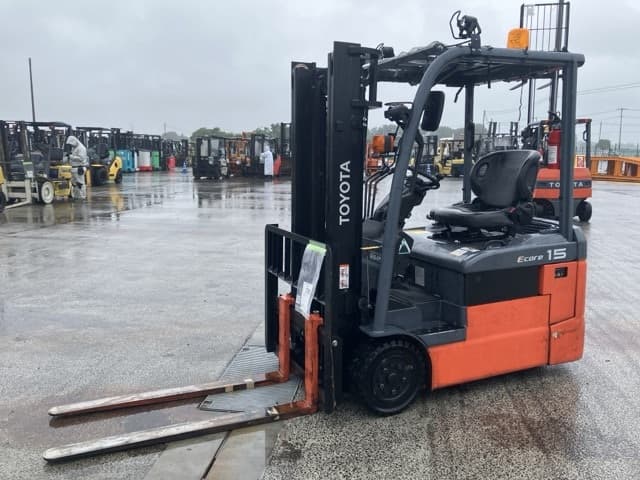 Battery Forklift — Auction (lot 8451-2064)