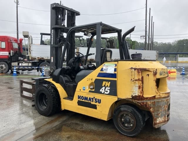 Forklift — Auction (lot 8451-2069)