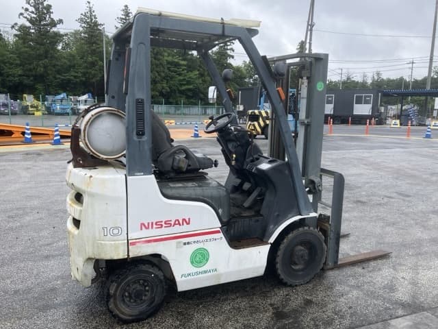 Forklift — Auction (lot 8451-2074)