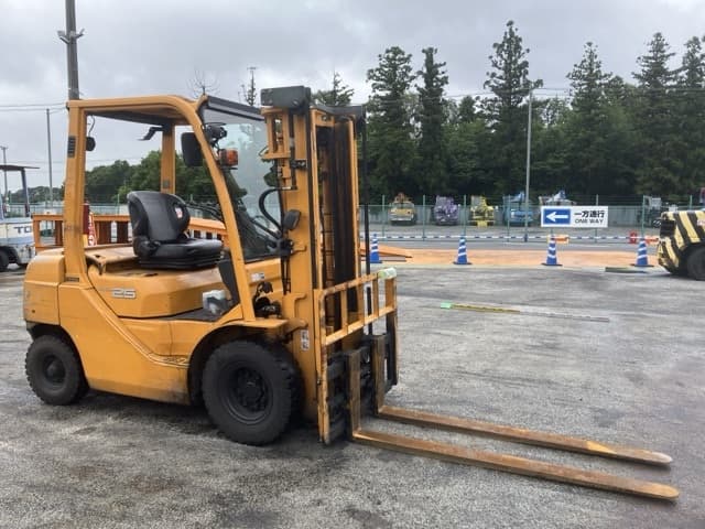Forklift — Auction (lot 8451-2089)