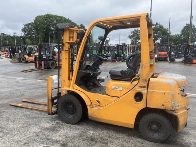 Forklift — Auction (lot 8451-2089)