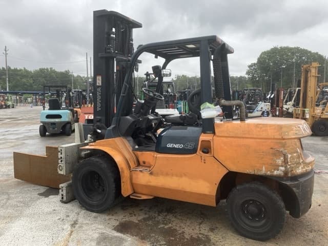 Forklift — Auction (lot 8451-2091)