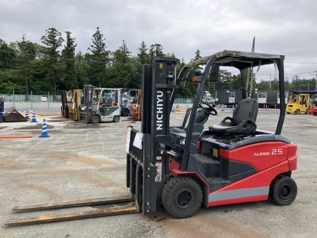 Battery Forklift — Auction (lot 8451-2101)